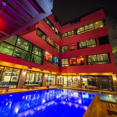 Hotel Thongtara House Boutique Srinakarin Bangkok Esterno foto