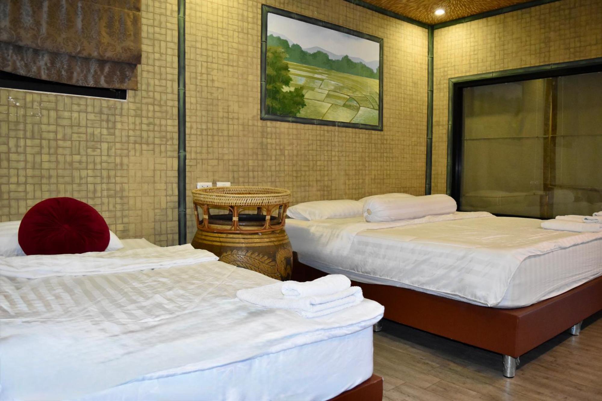 Hotel Thongtara House Boutique Srinakarin Bangkok Esterno foto